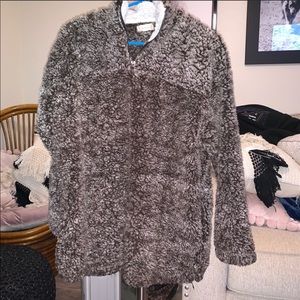 Size large brown Sherpa